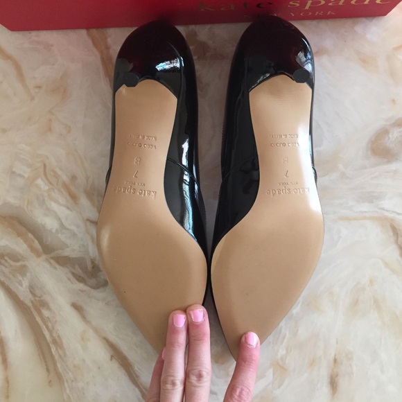 Kate spade patent leather kitten heal pumps - Picture 3 of 4